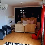 Guest house Red